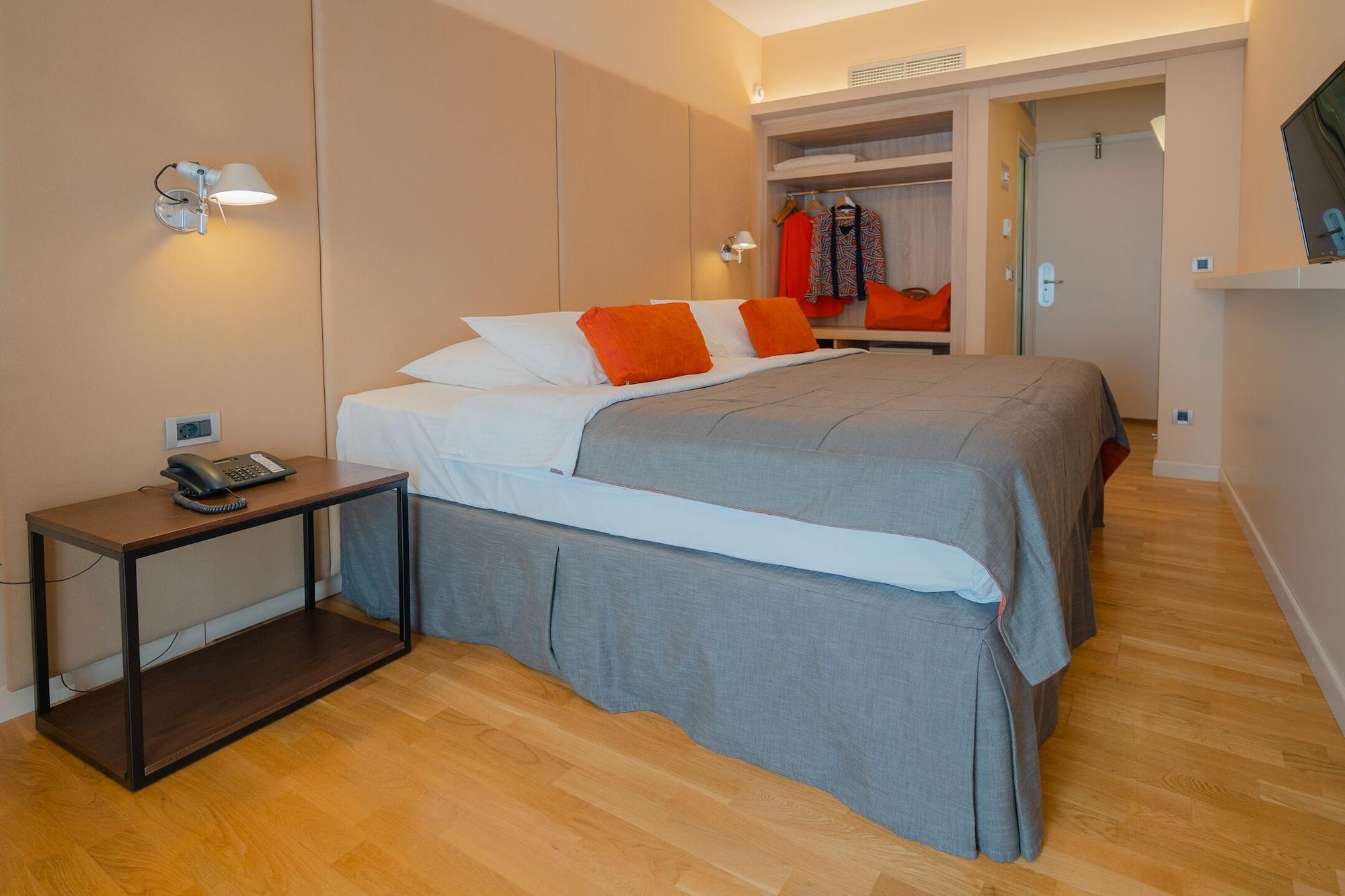 Herodion Hotel 4*